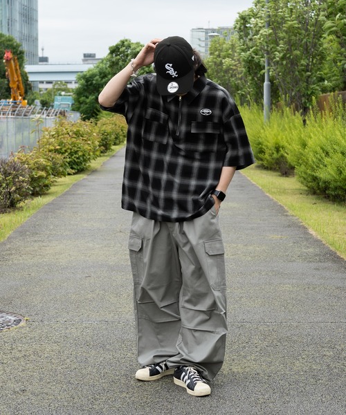 kutir(クティール)の「ワッペン付きアソート半袖チェックハーフジップ(Tシャツ/カットソー・メンズ・ブラック/グレー・MEDIUM/LARGE)」の12枚目の写真