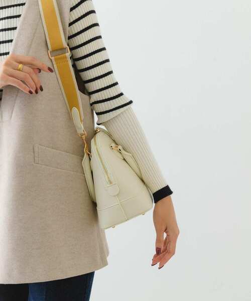 RODE SKO（ロデスコ）の「テープショルダー2WAYバッグ（ショルダーバッグ・レディース・ブラック/グレー/オフホワイト・ONE）」の13枚目の写真