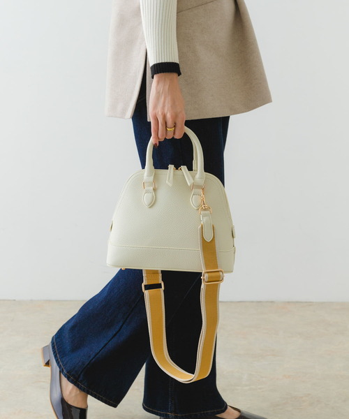 RODE SKO（ロデスコ）の「テープショルダー2WAYバッグ（ショルダーバッグ・レディース・ブラック/グレー/オフホワイト・ONE）」の17枚目の写真