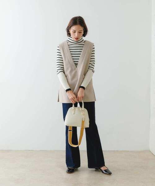 RODE SKO（ロデスコ）の「テープショルダー2WAYバッグ（ショルダーバッグ・レディース・ブラック/グレー/オフホワイト・ONE）」の18枚目の写真