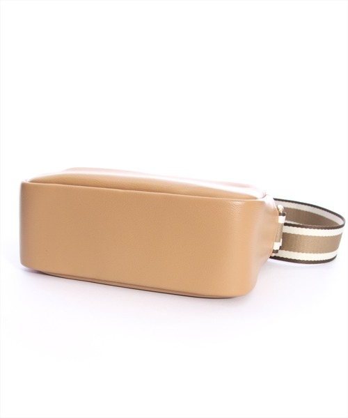 clear（クリア）の「配色ショルダーポシェット（ショルダーバッグ・レディース・アイボリー/ブラック/キャメル・F）」の13枚目の写真