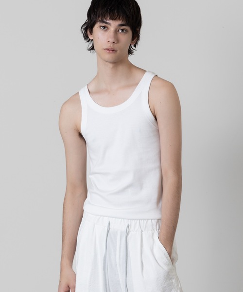ATTACHMENT（アタッチメント）の「スビンコットン リブタンクトップ / SVIN CO RIB TANK TOP（タンクトップ・メンズ・ホワイト/ブラック/グレー・3/1/2/4）」の2枚目の写真