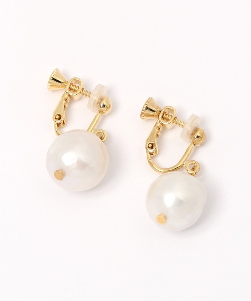 LEPSIM（レプシィム）の「【jours heureux】淡水パールイヤリング　979716（イヤリング・レディース・ゴールド・ONE SIZE）」の2枚目の写真