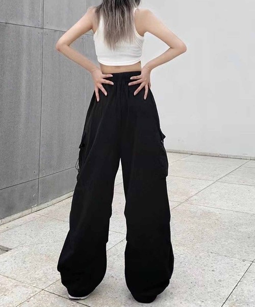 NANEA(ナネア)の「ルーズシルエットカーゴパンツ(カーゴパンツ・レディース・カーキ/ブラック/グレー・MEDIUM/X-LARGE/LARGE)」の13枚目の写真