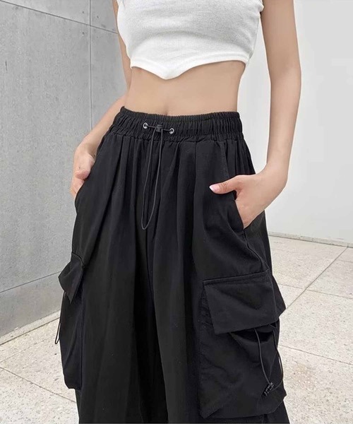 NANEA(ナネア)の「ルーズシルエットカーゴパンツ(カーゴパンツ・レディース・カーキ/ブラック/グレー・MEDIUM/X-LARGE/LARGE)」の9枚目の写真