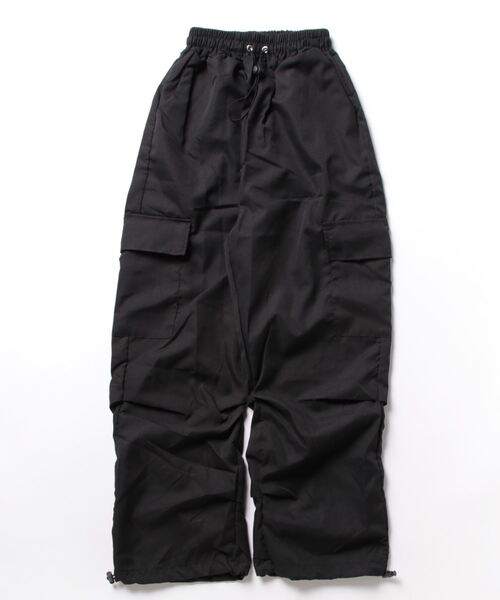 NANEA(ナネア)の「ルーズシルエットカーゴパンツ(カーゴパンツ・レディース・カーキ/ブラック/グレー・MEDIUM/X-LARGE/LARGE)」の4枚目の写真