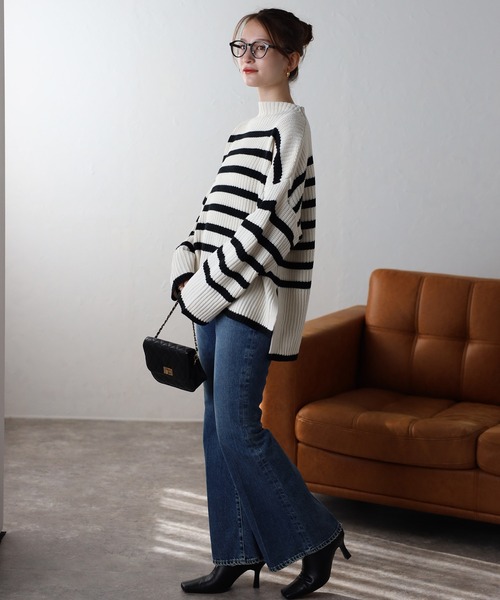 TRIANGLE PALETTE（トライアングルパレット）の「ボーダーハイネックニット（ニット/セーター・レディース・ホワイト×ネイビー/ホワイト×ブラック/ブラック×ホワイト/ベージュ/グリーン・FREE）」の8枚目の写真