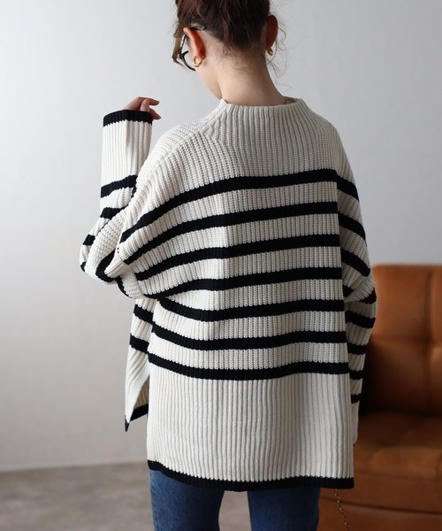 TRIANGLE PALETTE（トライアングルパレット）の「ボーダーハイネックニット（ニット/セーター・レディース・ホワイト×ネイビー/ホワイト×ブラック/ブラック×ホワイト/ベージュ/グリーン・FREE）」の9枚目の写真