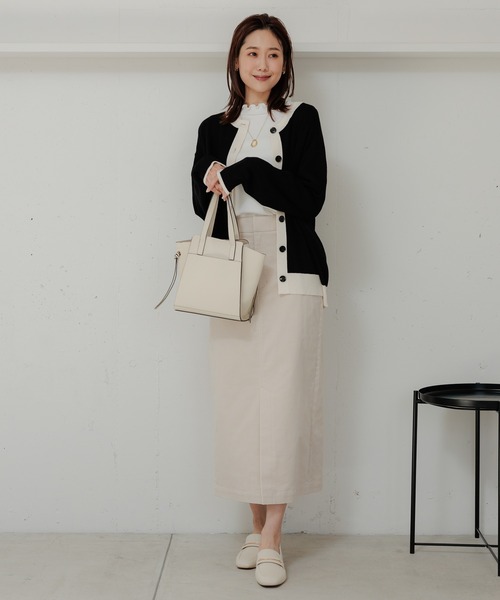 GLOBAL WORK(グローバルワーク)の「メルティクルーカーディガン/906671(カーディガン/ボレロ・レディース・ベージュ系その他3/ブルー系その他7/アイボリー/ブラック/グレー系その他/ブラック×ホワイト/ボルドー・LARGE/MEDIUM)」の12枚目の写真