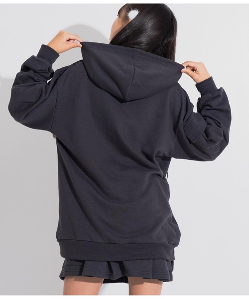 ANAP GｉRL（アナップガール）の「R+SBIGスウェットフード付きトップス（パーカー・キッズ・ベージュ/スミクロ・XS/S/M）」の5枚目の写真