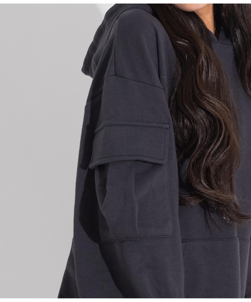ANAP GｉRL（アナップガール）の「R+SBIGスウェットフード付きトップス（パーカー・キッズ・ベージュ/スミクロ・XS/S/M）」の14枚目の写真