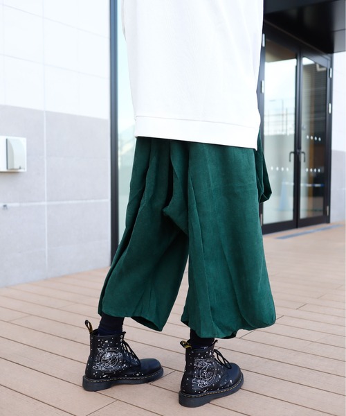 rovtski（ロフトスキー）の「フェイクスエード変形パンツ（その他パンツ・レディース・ブラック/レッド/テラコッタ/グリーン・FREE）」の10枚目の写真
