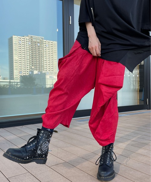 rovtski（ロフトスキー）の「フェイクスエード変形パンツ（その他パンツ・レディース・ブラック/レッド/テラコッタ/グリーン・FREE）」の20枚目の写真