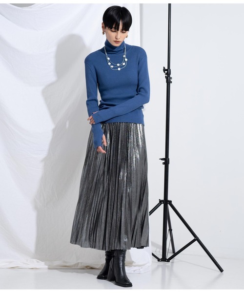 Settimissimo（セッティミッシモ）の「リブフィンガーホールタートルニット（ニット/セーター・レディース・レッド/ブラック/ブルー/グリーン・FREE）」の11枚目の写真