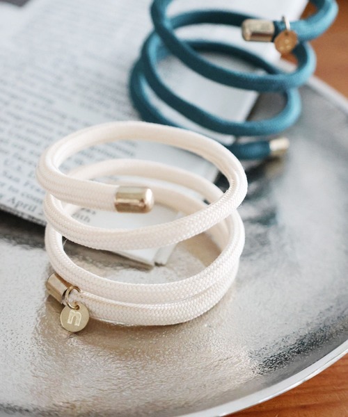 niko and...（ニコアンド）の「ロングワイヤーヘアアクセサリー（その他ヘアアクセサリー・レディース・アイボリー/パープル/グリーン・0）」の2枚目の写真