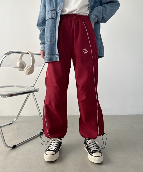 CLEA(クレア)の「ライントラックジョガーパンツ(その他パンツ・レディース・レッド/ブラック/カーキ・M)」の19枚目の写真