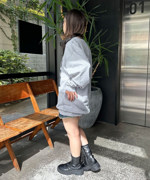 CIAOPANIC（チャオパニック）の「【ユニセックス】【QUEEN/クイーン】ヴィンテージ加工ロックスウェット（スウェット・レディース・グレー・FREE）」の7枚目の写真