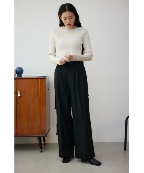 AZUL by moussy(アズールバイマウジー)の「ワイドカーゴパンツ(カーゴパンツ・レディース・ブラック/ベージュ・MEDIUM/SMALL)」の5枚目の写真
