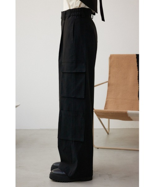 AZUL by moussy(アズールバイマウジー)の「ワイドカーゴパンツ(カーゴパンツ・レディース・ブラック/ベージュ・MEDIUM/SMALL)」の22枚目の写真
