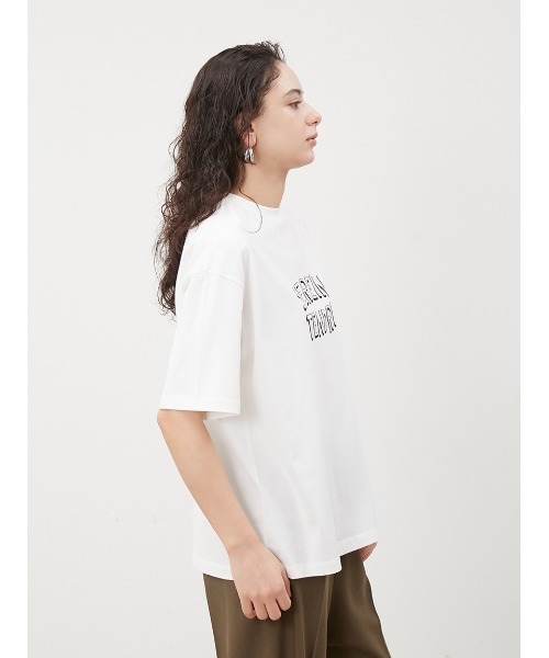 Mila Owen（ミラオーウェン）の「ロゴプリントTシャツ【手洗い可能】（Tシャツ/カットソー・レディース・ベージュ/チャコールグレー/ホワイト・1/0）」の7枚目の写真