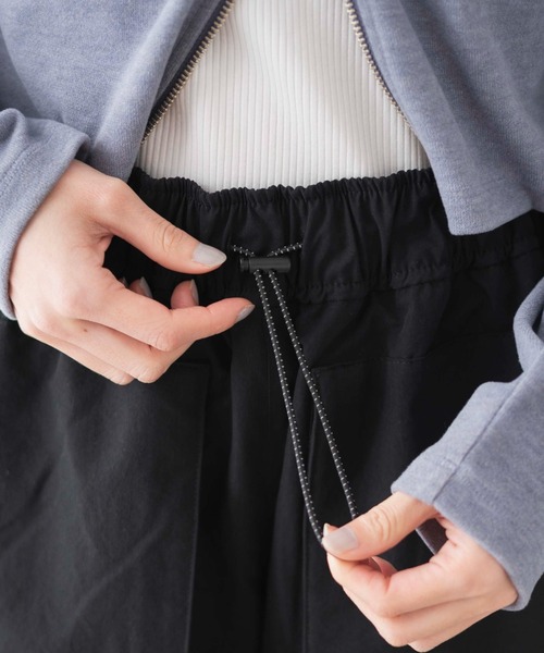 WEGO（ウィゴー）の「WEGO/2WAYパラシュートパンツ（カーゴパンツ・レディース・ブラック/ダークグレー・FREE）」の19枚目の写真