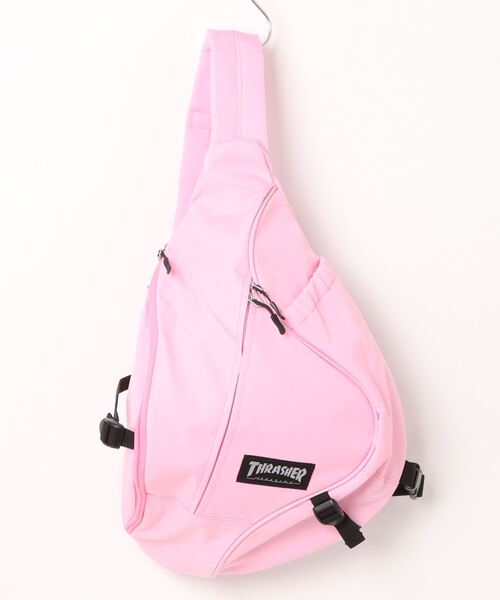 THRASHER（スラッシャー）の「【別注】THRASHER クロスボディBAG（バックパック/リュック・レディース・ブラック/ベージュ/ホワイト/ピンク・FREE）」の4枚目の写真