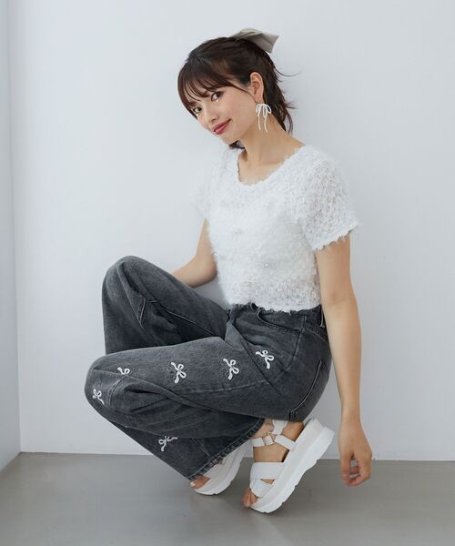 MAJESTIC LEGON(マジェスティックレゴン)の「【WEB限定Lサイズあり】リボンビジューデニムパンツ(デニムパンツ・レディース・サックスブルー/ピンク/グレー/ブルー系その他3/グレー系その他・SMALL/MEDIUM/LARGE)」の20枚目の写真