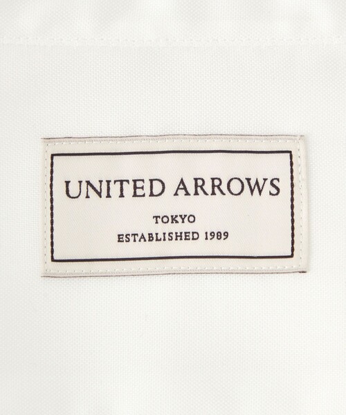 UNITED ARROWS（ユナイテッドアローズ）の「イージーケア ピンオックスフォード ボタンダウンカラーシャツ -抗菌防臭-（シャツ/ブラウス・メンズ・ホワイト・39cm/37cm/41cm/42cm/40cm/38cm）」の8枚目の写真