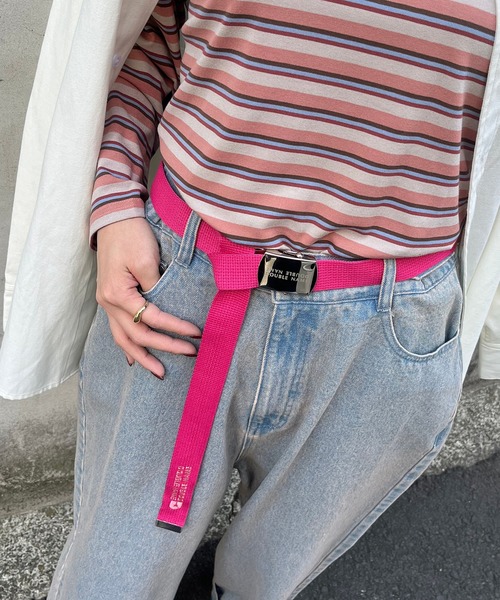 DOUBLE NAME(ダブルネーム)の「バックルロゴガチャベルト/ユニセックス(ベルト・レディース・パープル/ピンク/オフホワイト/ブラック/イエロー・FREE)」の15枚目の写真