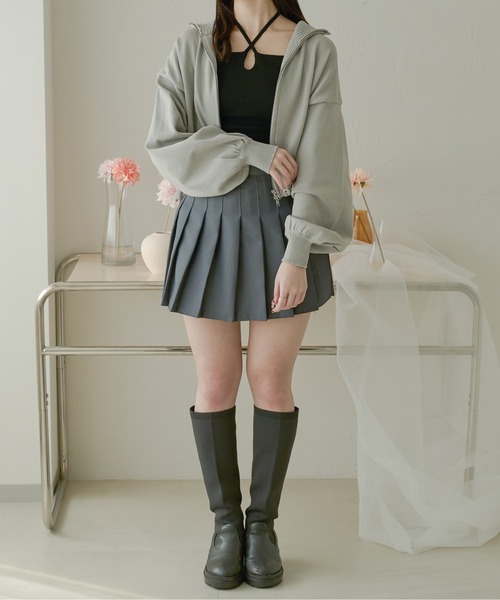 Ambre Neige（アンブルネージュ）の「ホルターネックカップ付きキャミ／WEB/EC限定商品（キャミソール・レディース・ダークブラウン/ブラック/アイボリー・FREE）」の13枚目の写真