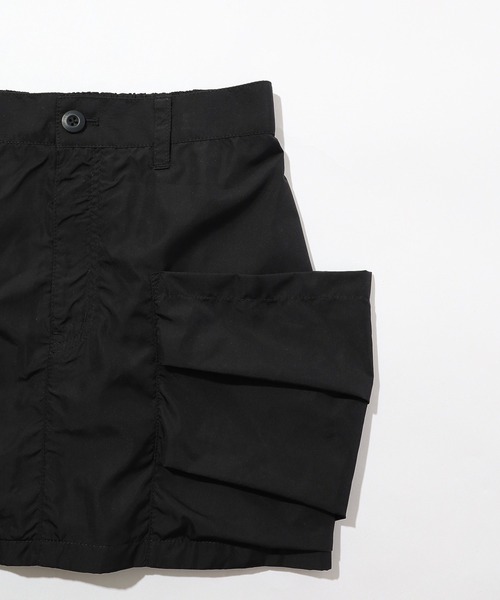 X-girl（エックスガール）の「LOOSE POCKET MINI SKIRT（スカート・レディース・ブラック/ベージュ・S/M）」の19枚目の写真