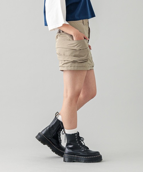 X-girl（エックスガール）の「LOOSE POCKET MINI SKIRT（スカート・レディース・ブラック/ベージュ・S/M）」の10枚目の写真