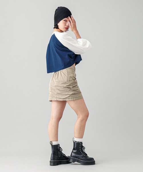 X-girl（エックスガール）の「LOOSE POCKET MINI SKIRT（スカート・レディース・ブラック/ベージュ・S/M）」の13枚目の写真