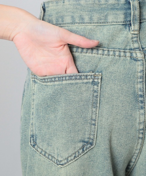 Julia Boutique（ジュリアブティック）の「パール付きハイウエストデニムパンツ/24100（デニムパンツ・レディース・ライトブルー・S/M/L）」の9枚目の写真