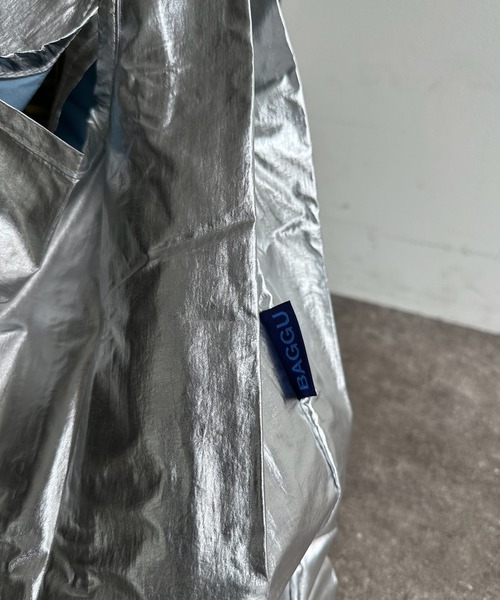 DouDou(ドゥドゥ)の「【BAGGU/バグゥ】24SS BABY BAGGU メタリック(エコバッグ/サブバッグ・レディース・ゴールド/シルバー・FREE)」の10枚目の写真
