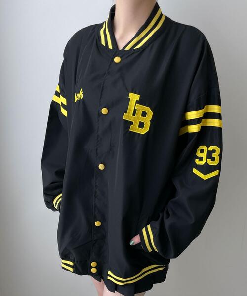 WEGO（ウィゴー）の「WEGO/ラインロゴスタジャン（スタジャン・レディース・ホワイト/ブラック・FREE）」の2枚目の写真