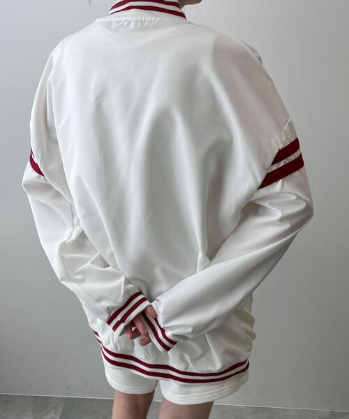 WEGO（ウィゴー）の「WEGO/ラインロゴスタジャン（スタジャン・レディース・ホワイト/ブラック・FREE）」の6枚目の写真