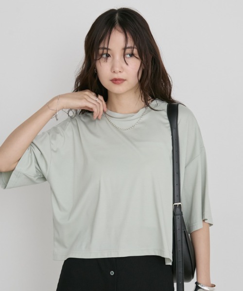 Aunt Marie's(アントマリーズ)の「【接触冷感】クロップドショートスリーブTシャツ(Tシャツ/カットソー・レディース・ホワイト/ネイビー/ピンク/ライトブルー/ブラック/ブラウン/グリーン・FREE)」の18枚目の写真