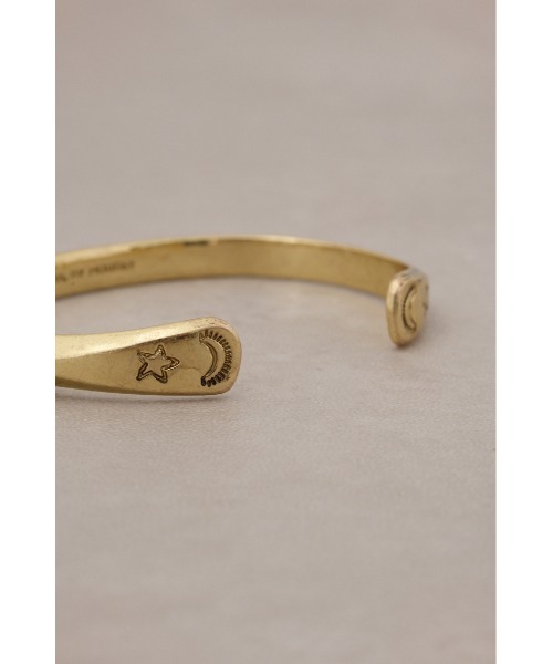 AZUL by moussy（アズールバイマウジー）の「ネイティブバングル（ネックレス・メンズ・ゴールド/シルバー・FREE）」の7枚目の写真