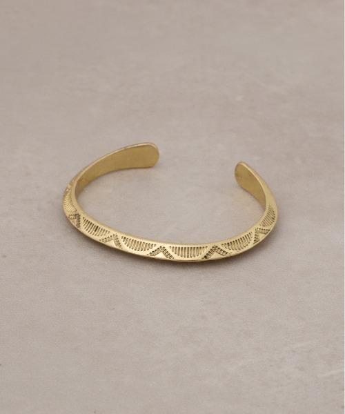 AZUL by moussy（アズールバイマウジー）の「ネイティブバングル（ネックレス・メンズ・ゴールド/シルバー・FREE）」の6枚目の写真