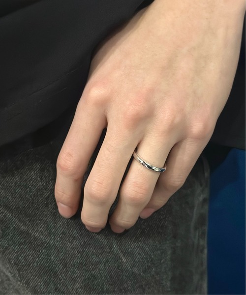 blatto(ブラット)の「【blatto 925silver】925シルバー デザイン リング bla-ring-s011 U(リング・メンズ・B/A/F/E/D/C/J/K/L/M/G/H/I・11/15 /20/13/17/9/21/19)」の4枚目の写真