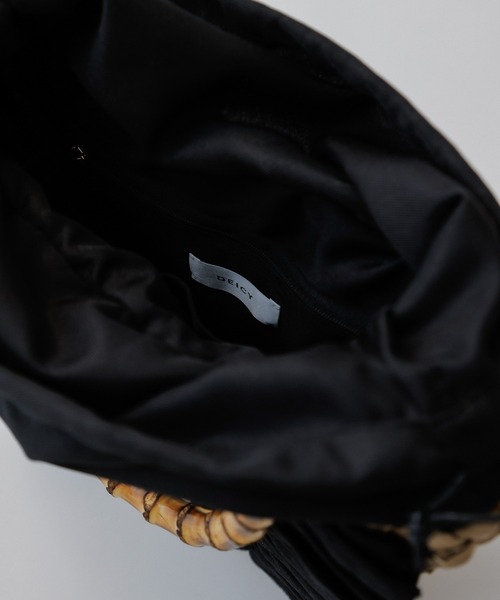 DEICY（デイシー）の「フリルバンブーハンドルバッグ（ハンドバッグ・レディース・ベージュ/ブラック・FREE）」の14枚目の写真