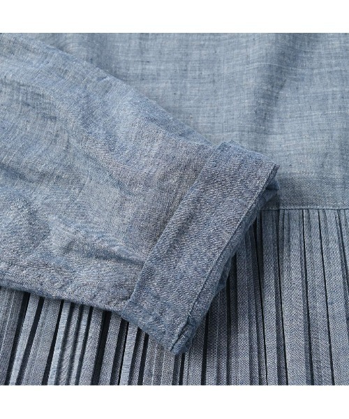 45R(フォーティファイブアール)の「藍ダンガリーインドカディのプリーツドレス(ワンピース・レディース・インディゴブルー・FREE)」の3枚目の写真