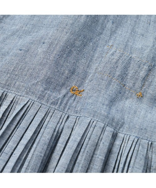 45R(フォーティファイブアール)の「藍ダンガリーインドカディのプリーツドレス(ワンピース・レディース・インディゴブルー・FREE)」の8枚目の写真