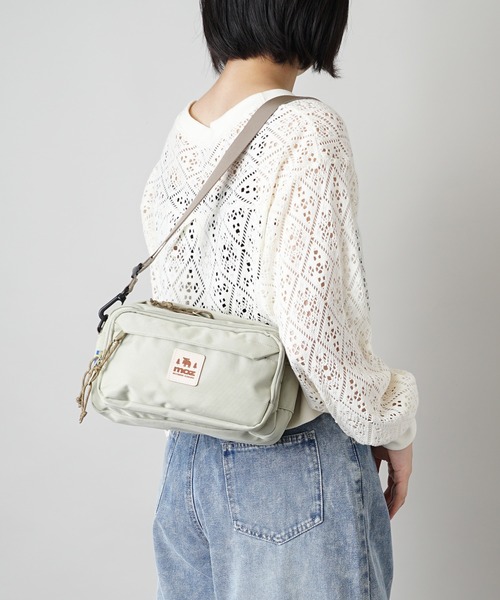 moz（モズ）の「MOZ（モズ） 軽撥水加工 アウトドアテイスト な スクエア型 ショルダーバッグ ウエストバッグ（ショルダーバッグ・レディース・ブラック/インディゴブルー/ライトグリーン/グレイッシュベージュ/アイボリー/サンドベージュ・ONE SIZE）」の19枚目の写真