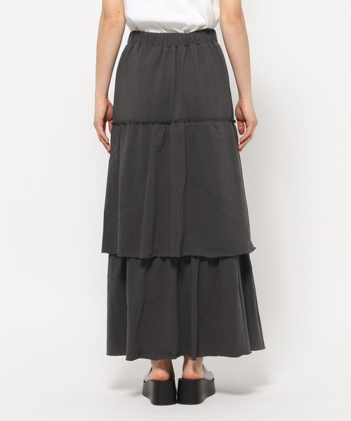 LOWRYS FARM（ローリーズファーム）の「カットティアードスカート