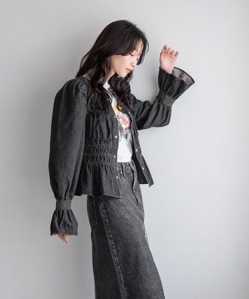 LOWRYS FARM（ローリーズファーム）の「２ＷＡＹシャーリングブラウスロングスリーブ　 116627（シャツ/ブラウス・レディース・アイボリー/ライトブルー/ブラック/グレー/ブラウン/インディゴブルー・FREE）」の18枚目の写真