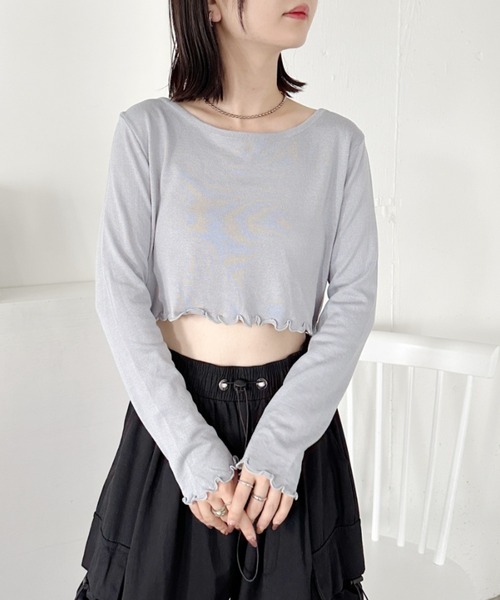 CLEA(クレア)の「メローデザインクロップドトップス(Tシャツ/カットソー・レディース・ホワイト/グレー/ブラック・FREE)」の2枚目の写真