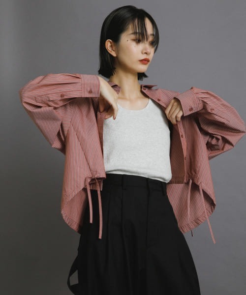 KBF（ケイビーエフ）の「ヘムドロストシャツ（シャツ/ブラウス・レディース・オフホワイト/ブルー系その他/ダークブラウン/レッド系その他・ONE）」の4枚目の写真