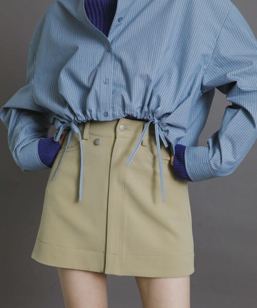 KBF（ケイビーエフ）の「ヘムドロストシャツ（シャツ/ブラウス・レディース・オフホワイト/ブルー系その他/ダークブラウン/レッド系その他・ONE）」の17枚目の写真